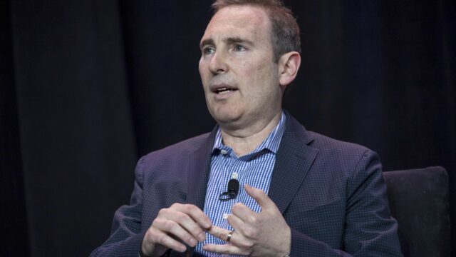 Andy Jassy tiene la confianza de clientes y socios de AWS para relevar a Jeff Bezos