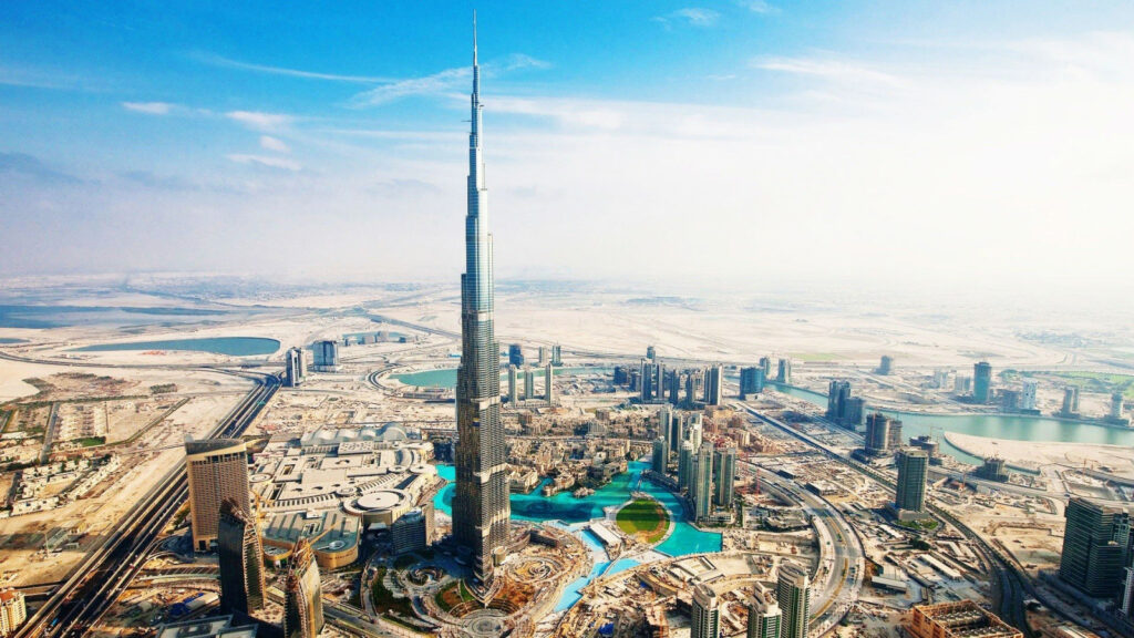 Emiratos: Petróleo, viajes y ahora centro financiero